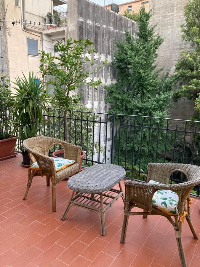 L'Oasi Di Sofia Appartamento Turistico Etnea Cavour Bellini Катания Екстериор снимка