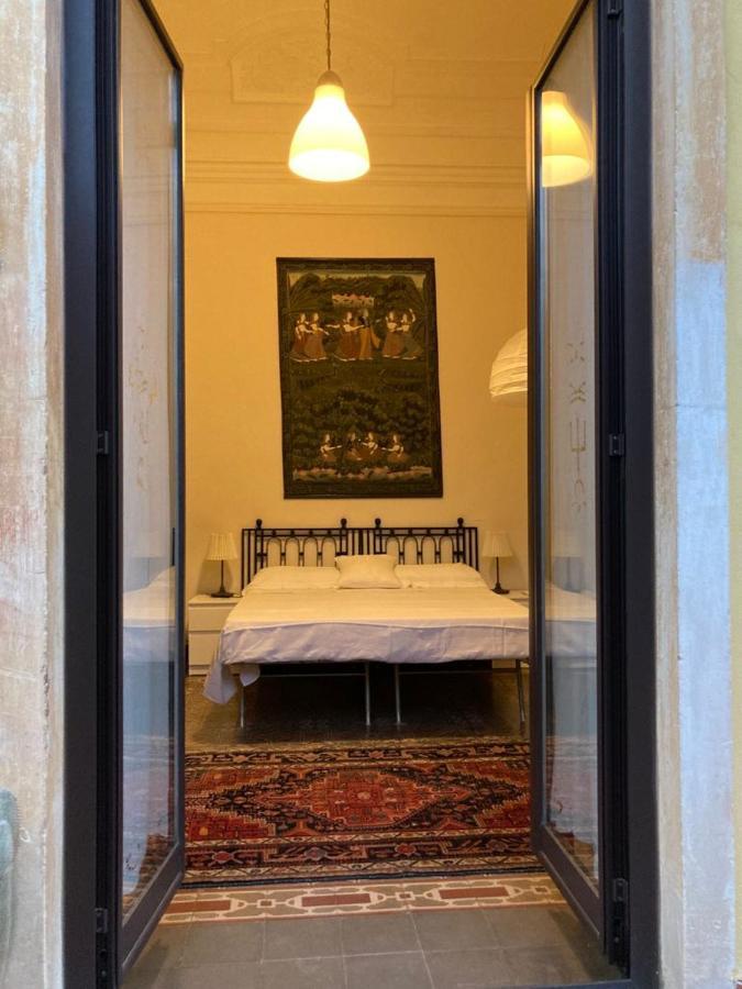 L'Oasi Di Sofia Appartamento Turistico Etnea Cavour Bellini Катания Екстериор снимка