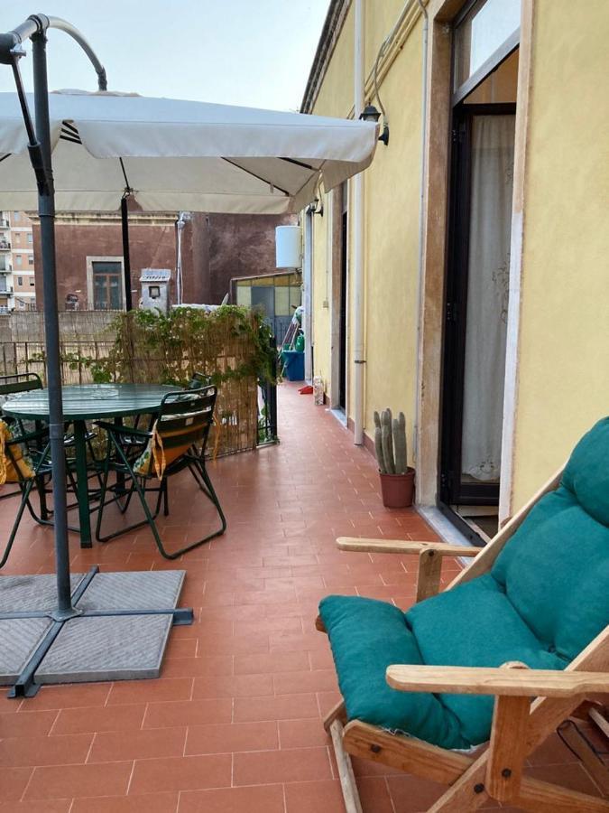 L'Oasi Di Sofia Appartamento Turistico Etnea Cavour Bellini Катания Екстериор снимка